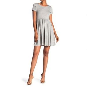 West Kei Short Sleeve Knit Dress w/pockets